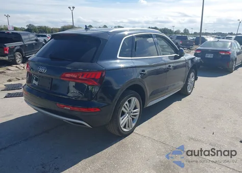 2018 Audi Q5 2.0T Premium/2.0T Tech Premium z USA, uszkodzony, nr VIN WA1BNAFY1J2121259